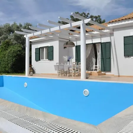 Villa Erietta & Villa Ariana Near Lefkas Center Вилла