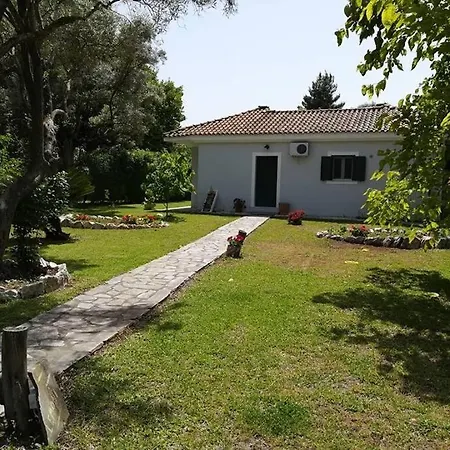 Erietta Near Lefkas Center