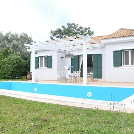 Villa Erietta Near Lefkas Center Apolpaina