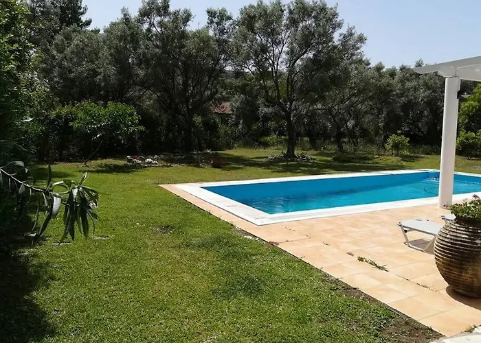 Erietta & Ariana Near Lefkas Center * Απόλπαινα